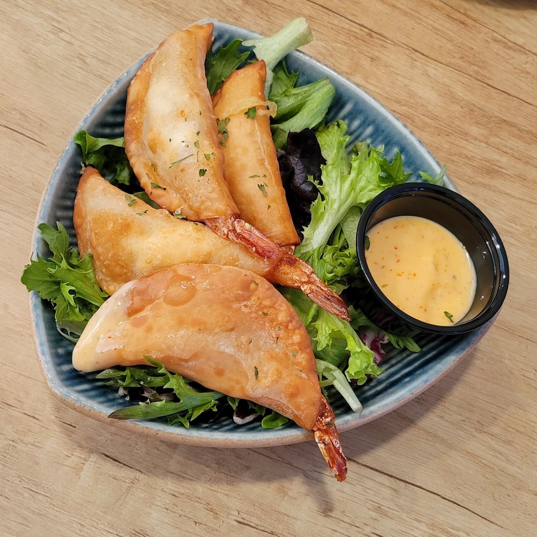 Tanoshi Japanese Bistro 3