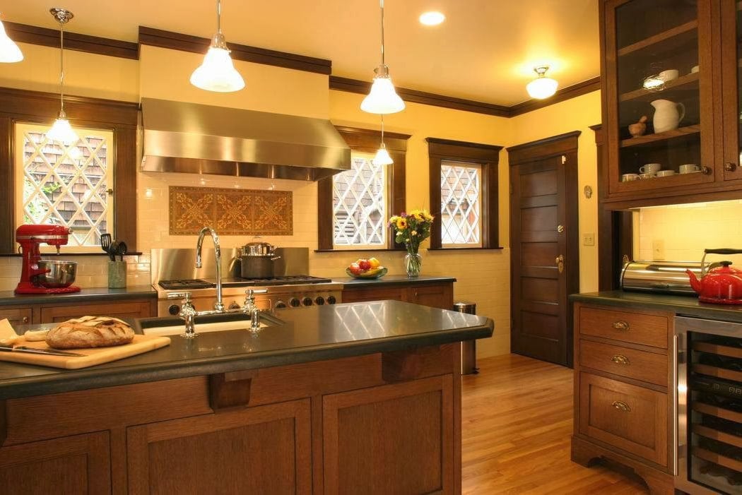 Jerri Holan & Associates 1
