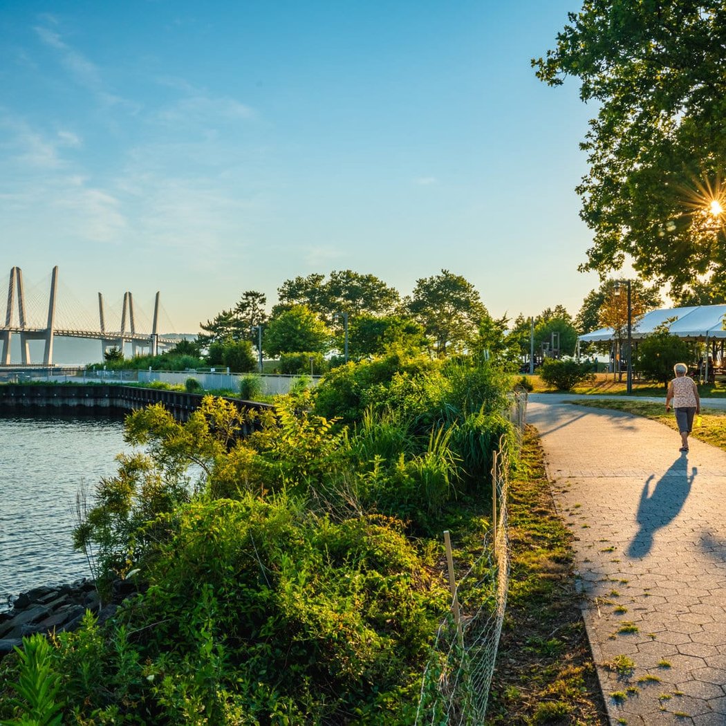 Scenic Hudson RiverWalk Park at Tarrytown 1