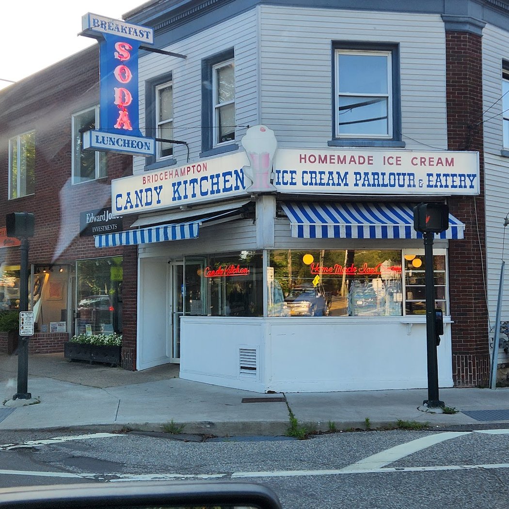 Bridgehampton Candy Kitchen 3