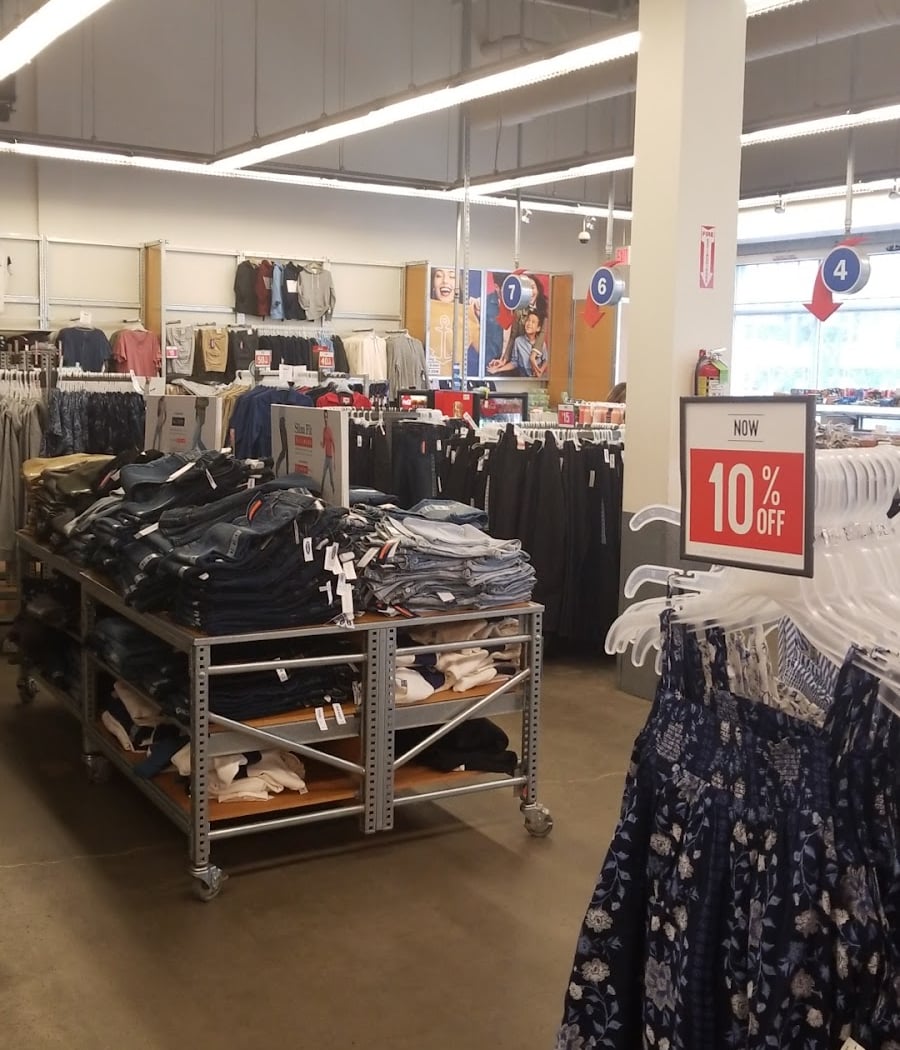 Old Navy 3
