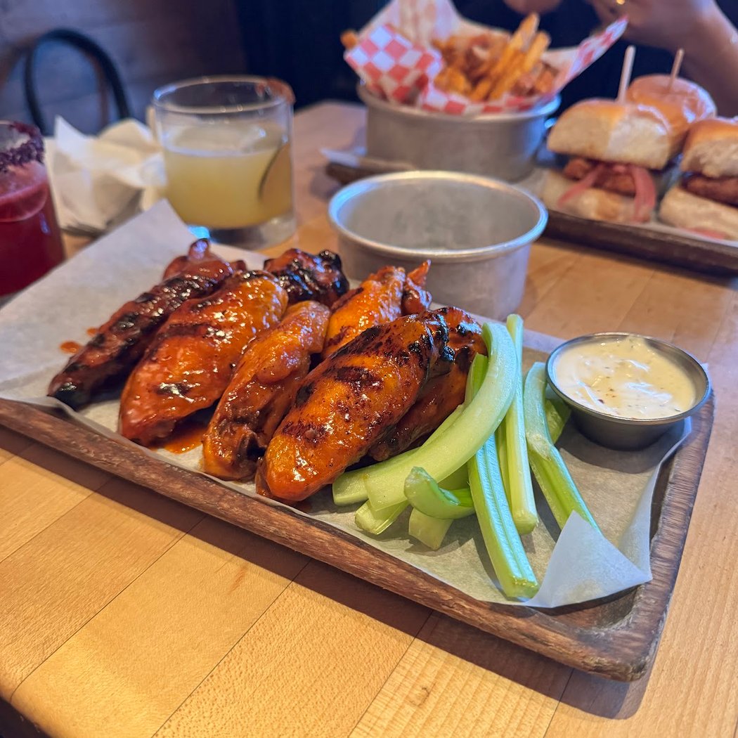 Laurel Tavern 3