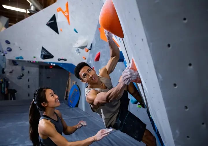 Benchmark Climbing 1