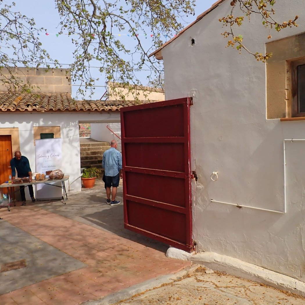 Weekly Market in Alcúdia 1
