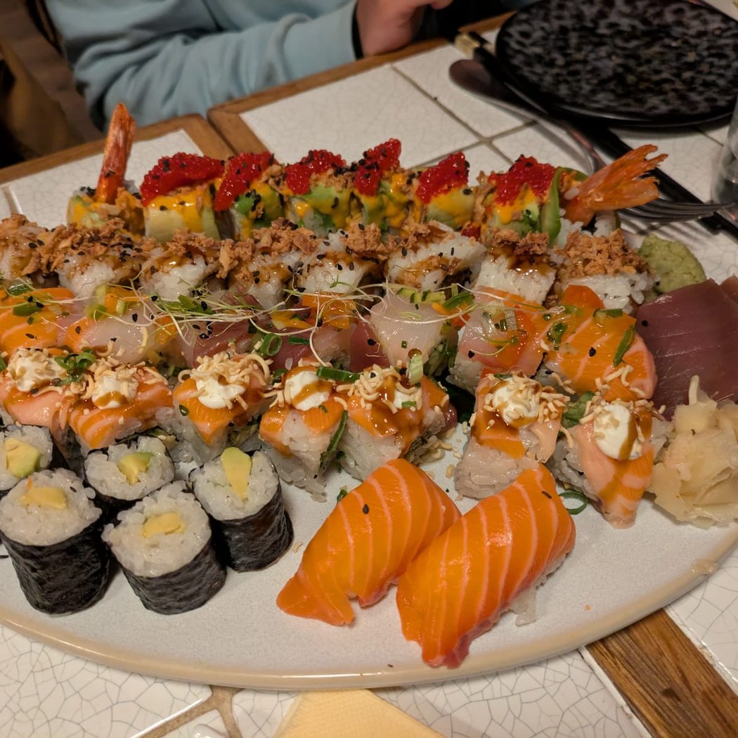 OKO - Restaurant & Cocktails Bar 1