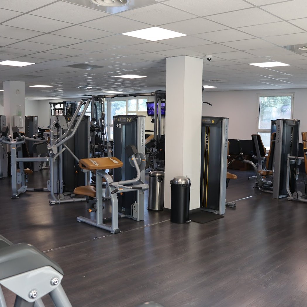 CHEZ NOUS Fitness Club 1