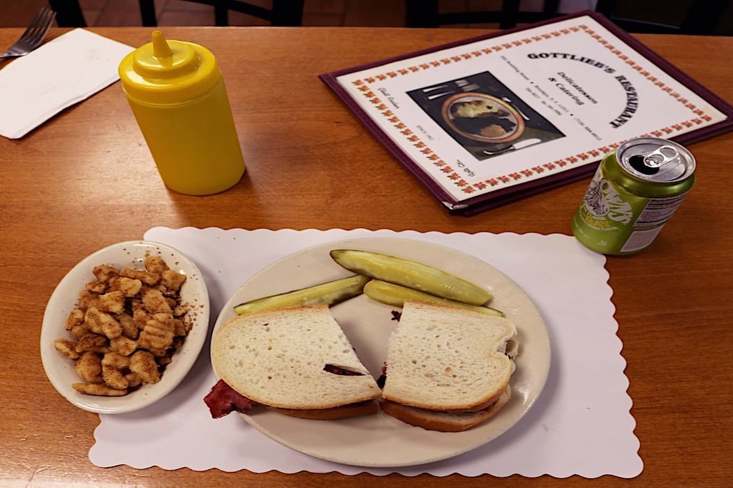 Gottlieb's Restaurant 2
