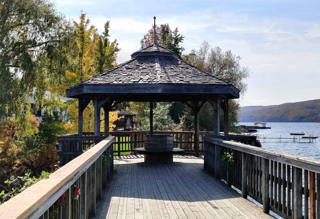 North Hatley 1