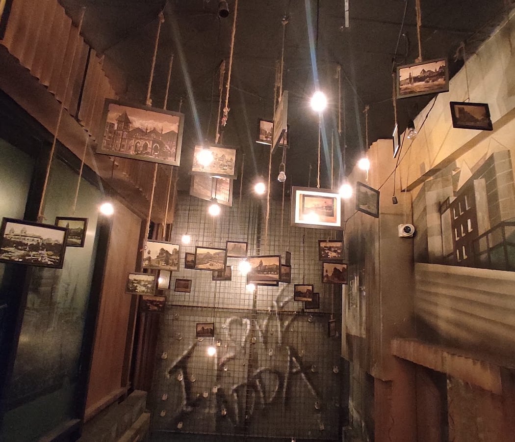 Bombay Adda 2