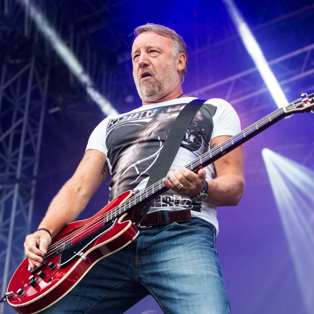 Peter Hook & The Light 1