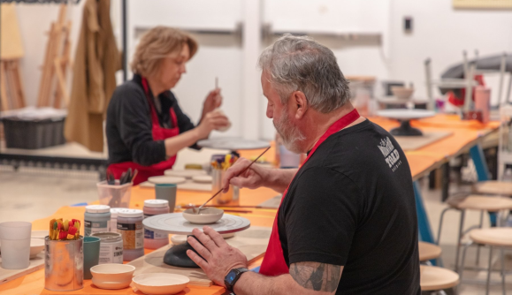 Studio Clay Class: Wheel Throwing—Make a Soup Bowl 1