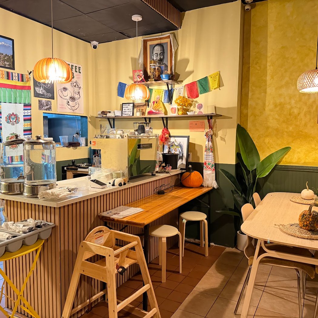 Darjeeling Kitchen & Café 3