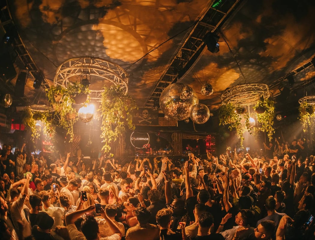 CLUB SPACE 1