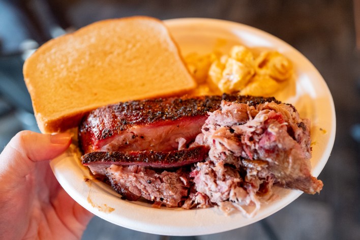 Horn Barbecue 3