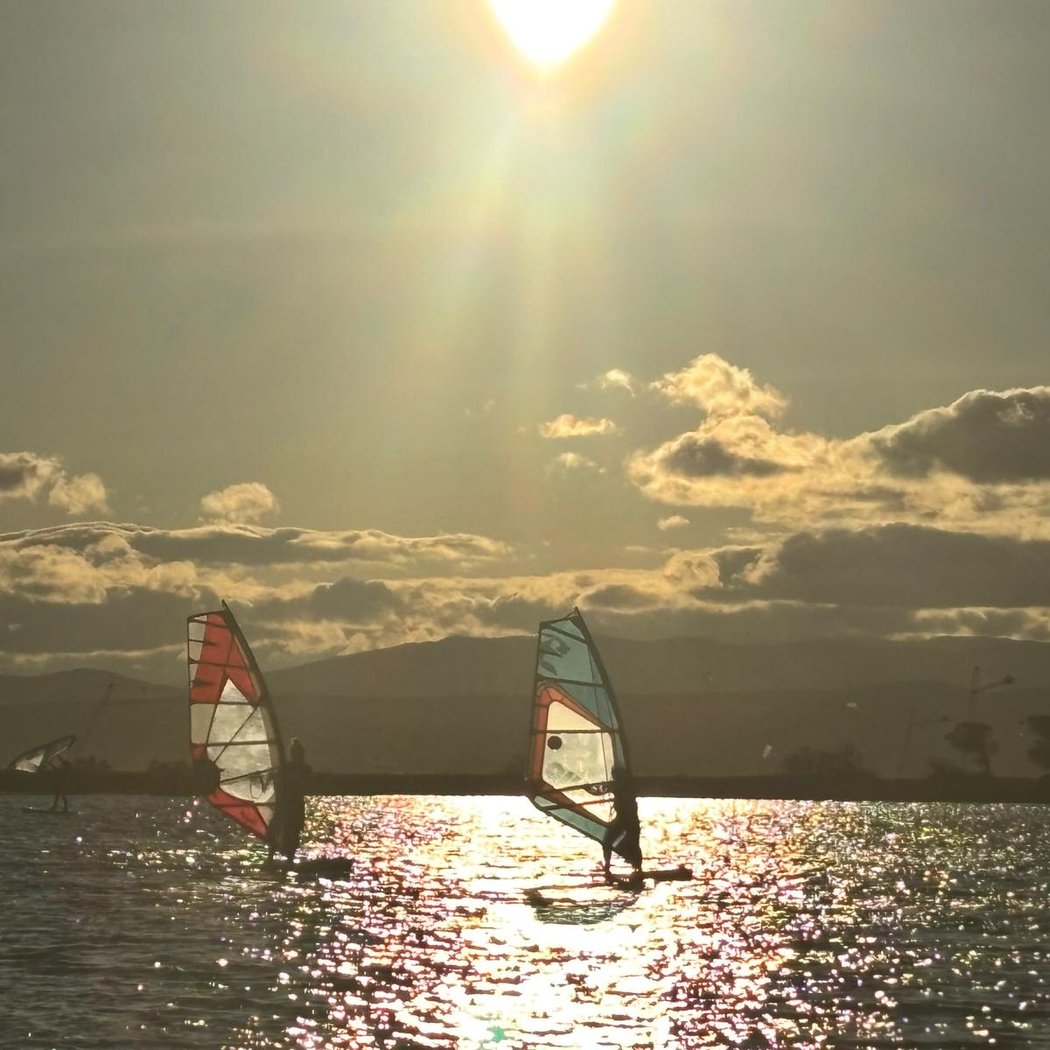 Alan Wind&Surf School Hire Planche À Voile / Surf / Paddle / Skate 1