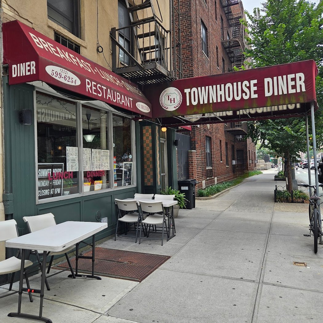 Townhouse Diner 2