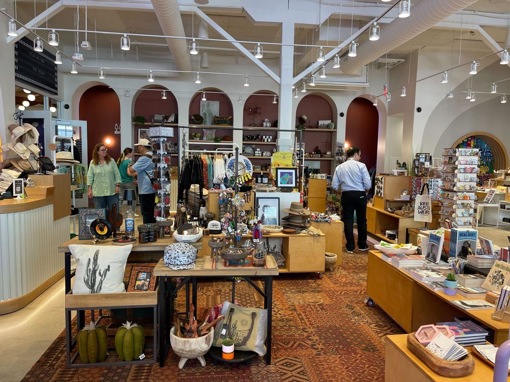 5th Street Vintage Market 2