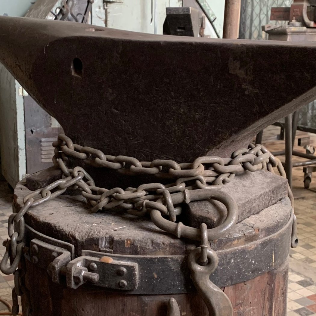 Initiation sculpture sur métal 2