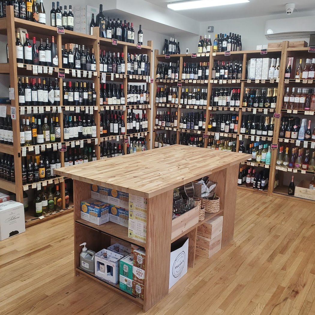 Ona Wine and Spirits 3