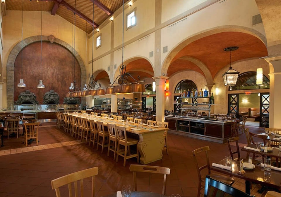 Via Napoli Ristorante e Pizzeria 3