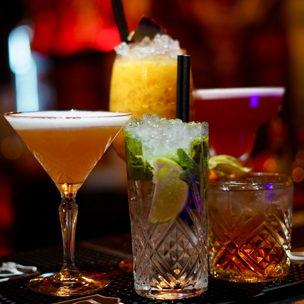 Boston Bar 1