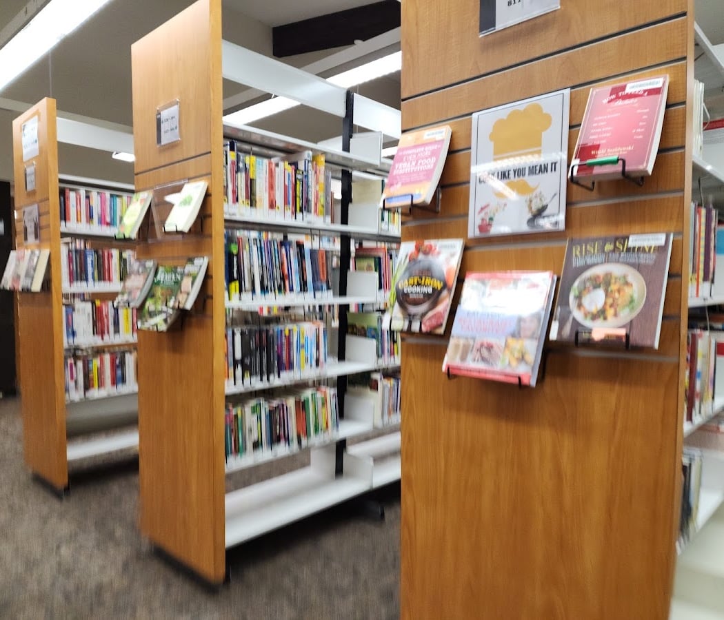 Mission Viejo Library (Aurora Public Library) 3