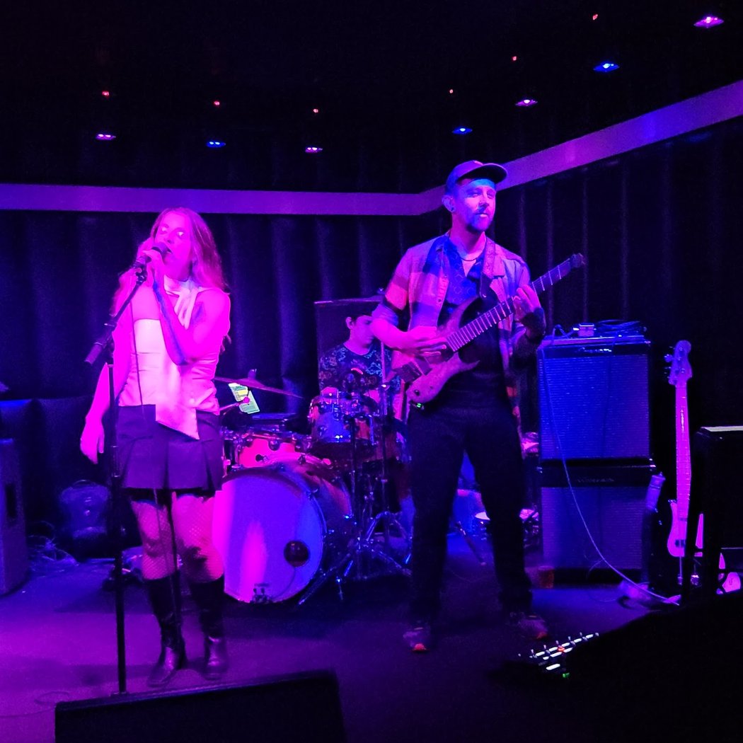Concert featuring Beton Arme, Dark Thoughts, Brazen Bull, and Traxx.sd 3