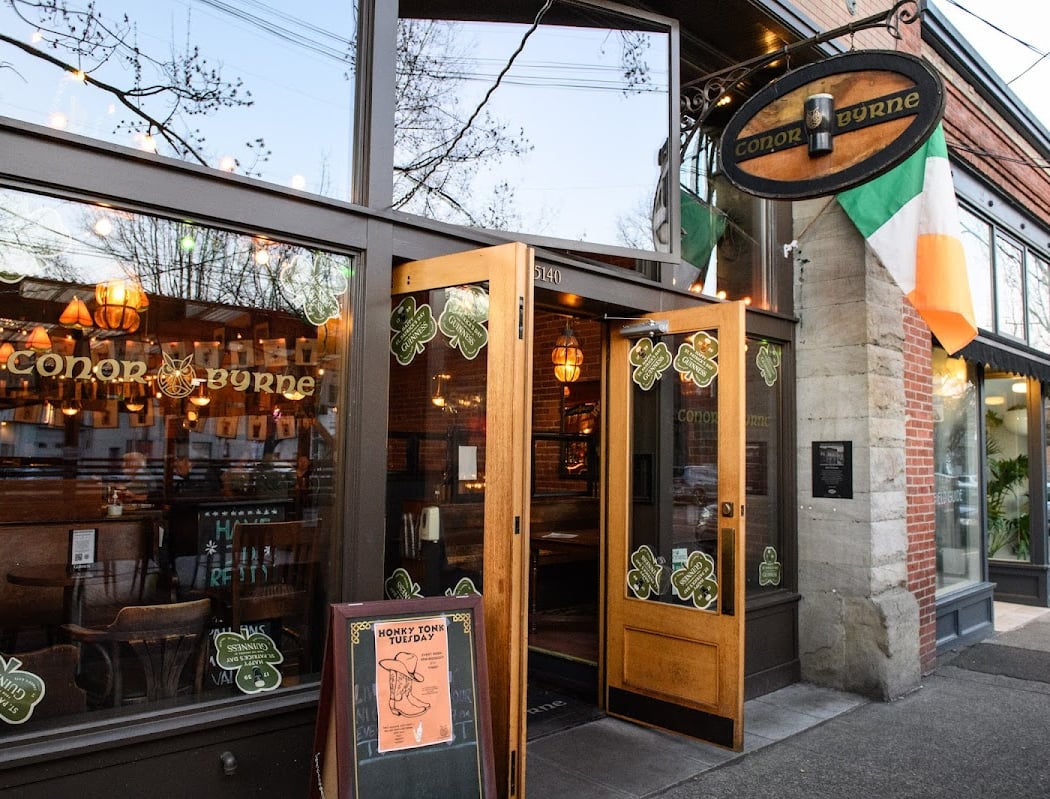 Conor Byrne Pub (Cooperative) 2