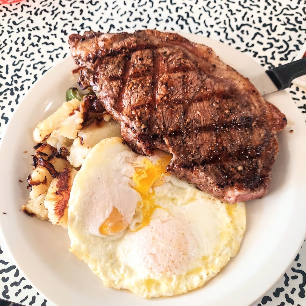 Big Joe's 8 1