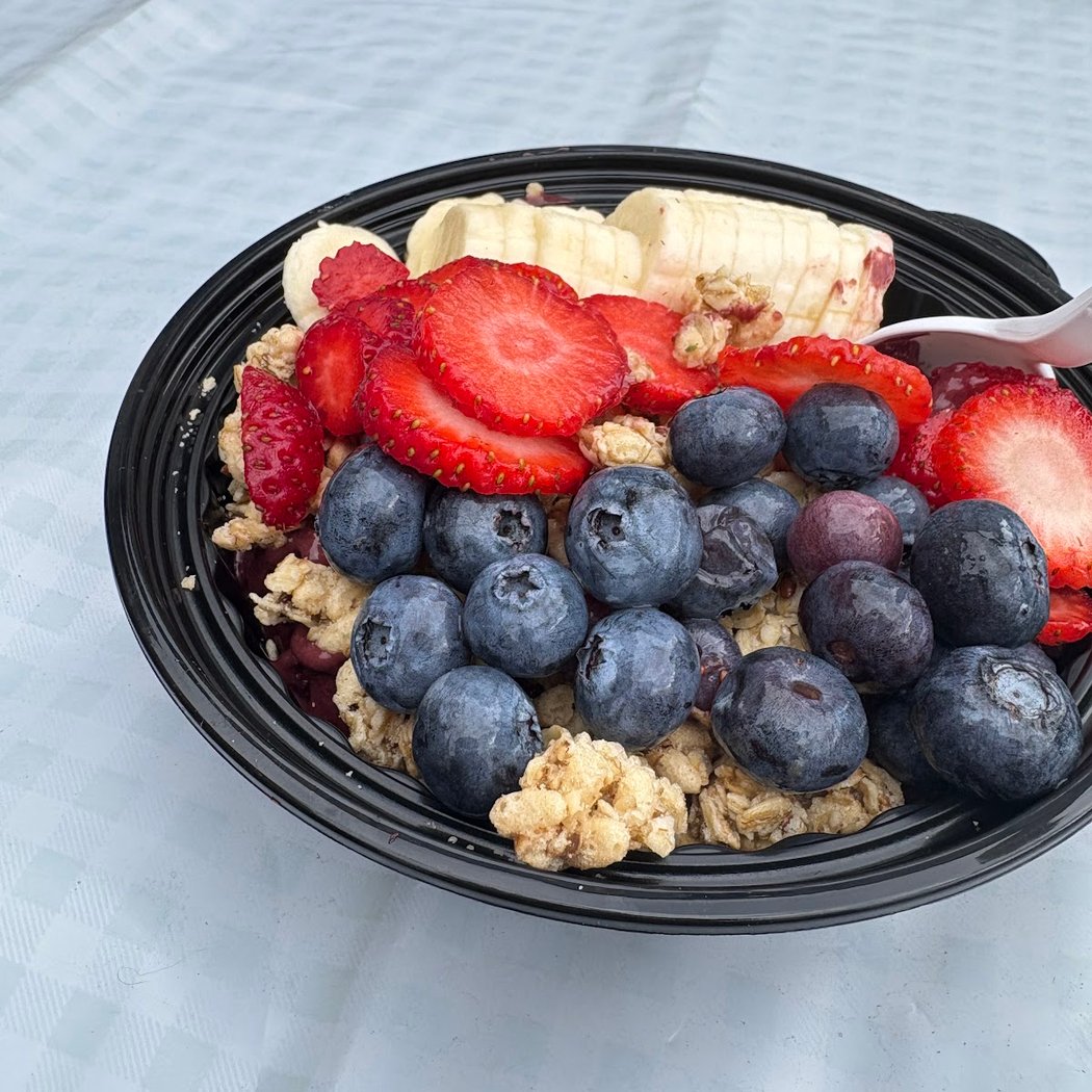 Eddie Boops Acai 1