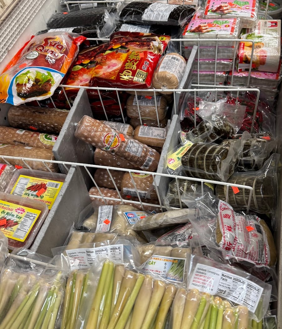 Tan Tin Hung Supermarket 1