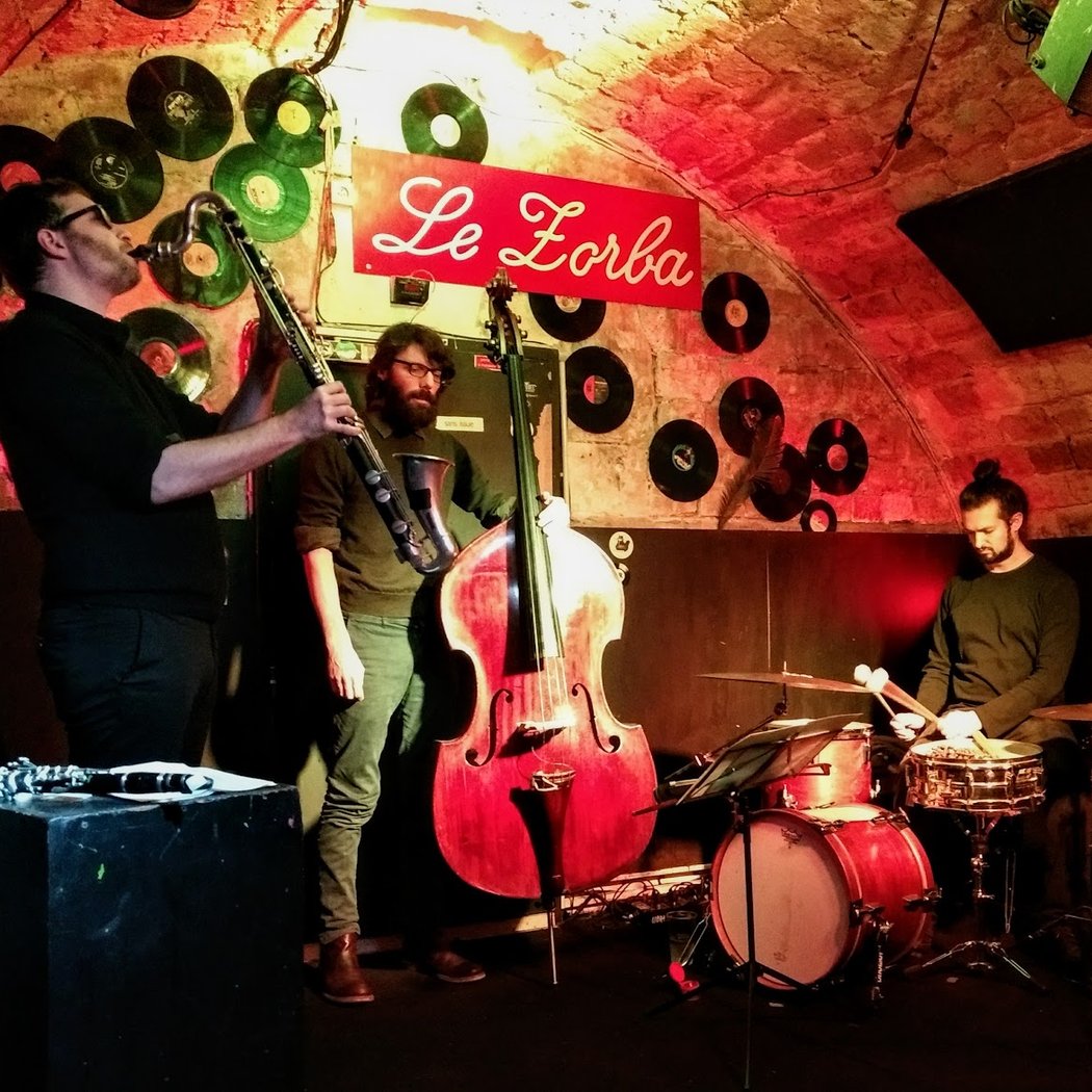 Le Zorba 1
