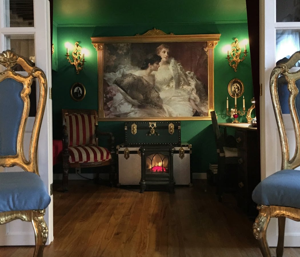 The Love Shack - A Little Palace in Brooklyn 2