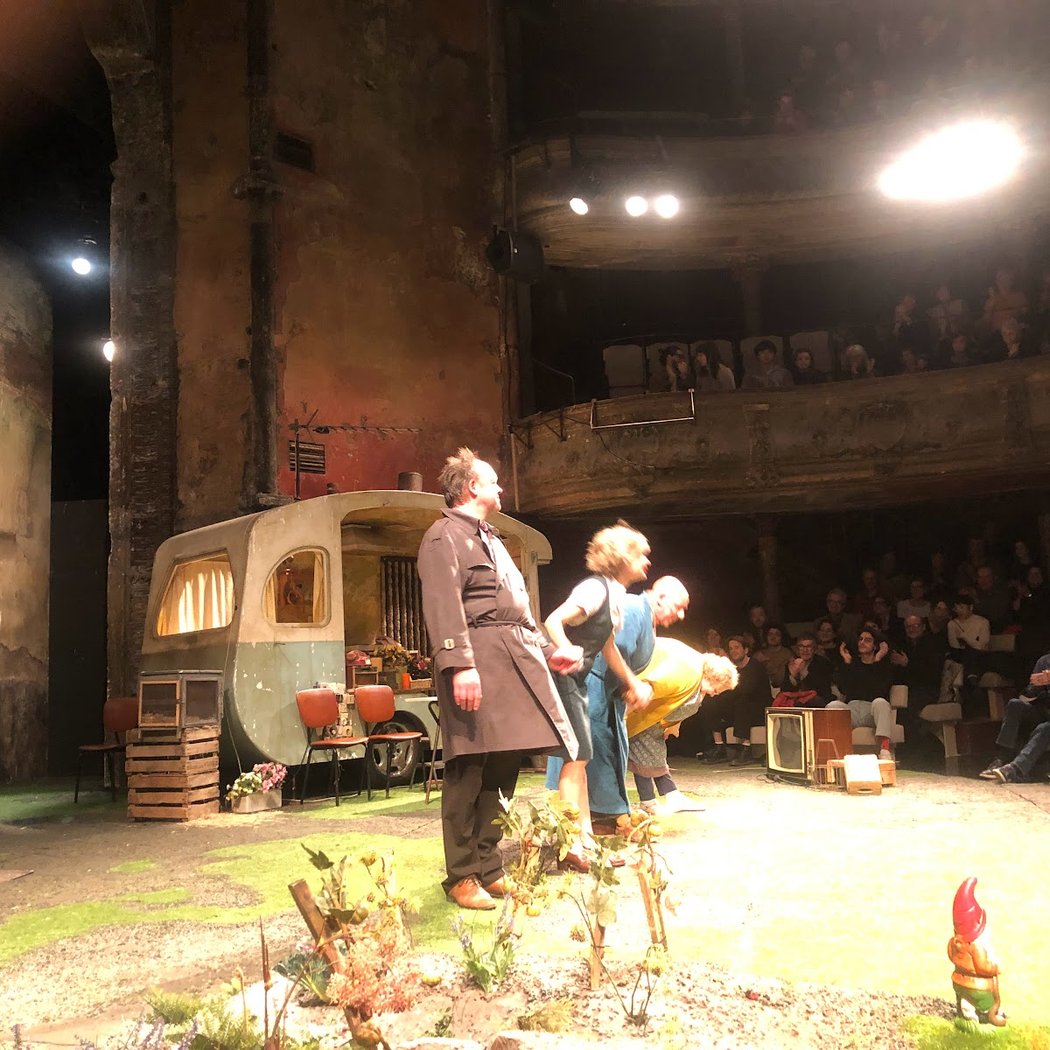 Théâtre des Bouffes du Nord 1