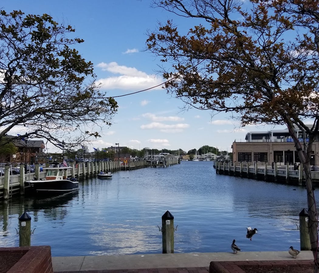 Dock St 2