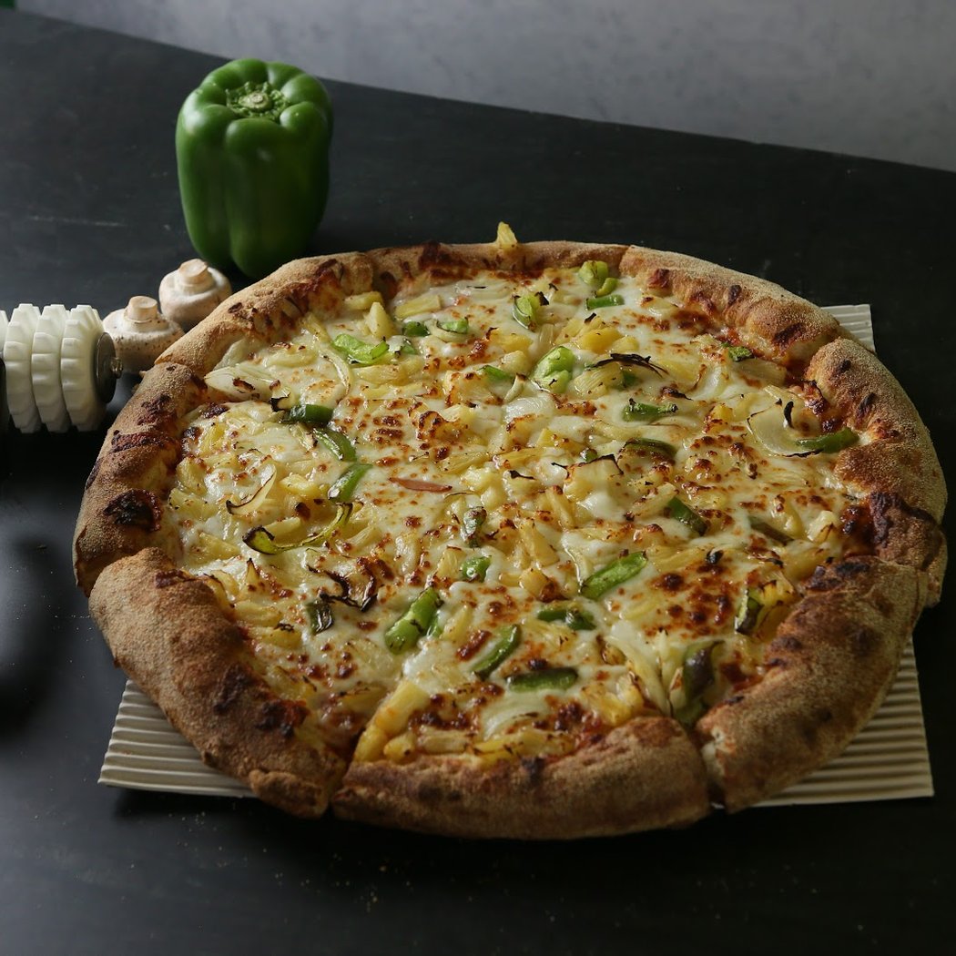 Seniore’s Pizza 3