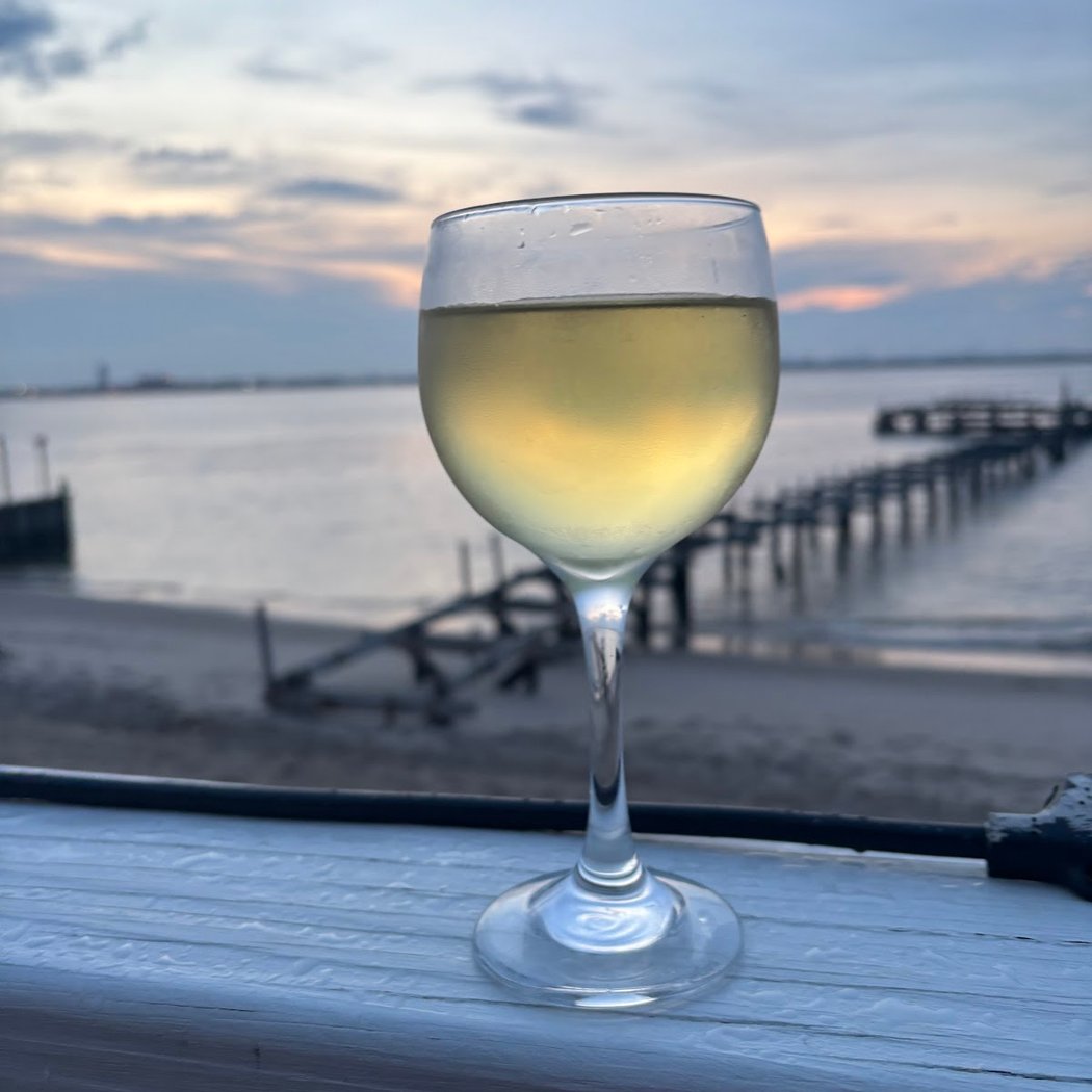 The Bayhouse of Breezy Point 1