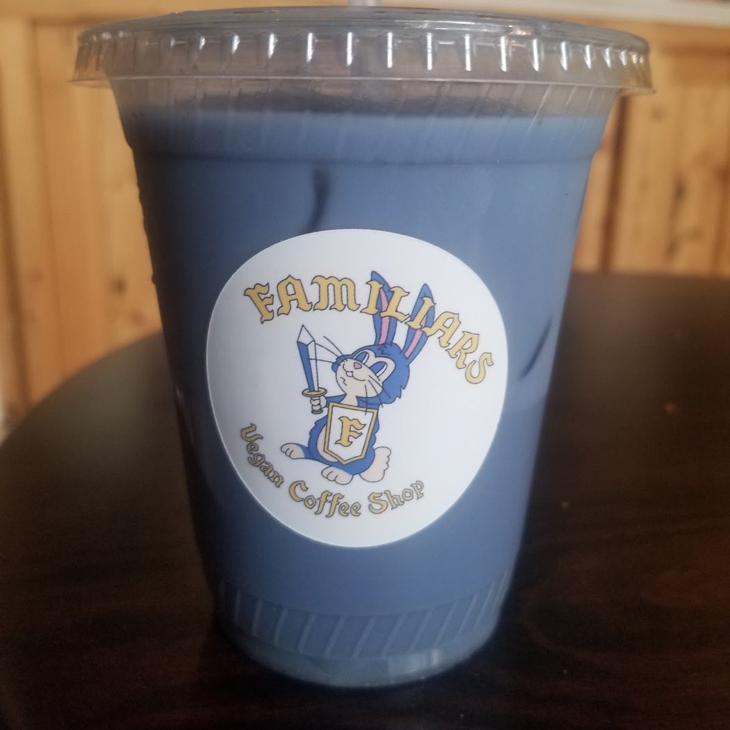 Familiars Bagels & Coffee 2