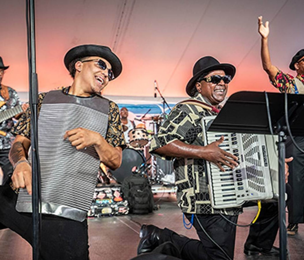 Nathan & the Zydeco Cha Chas 1