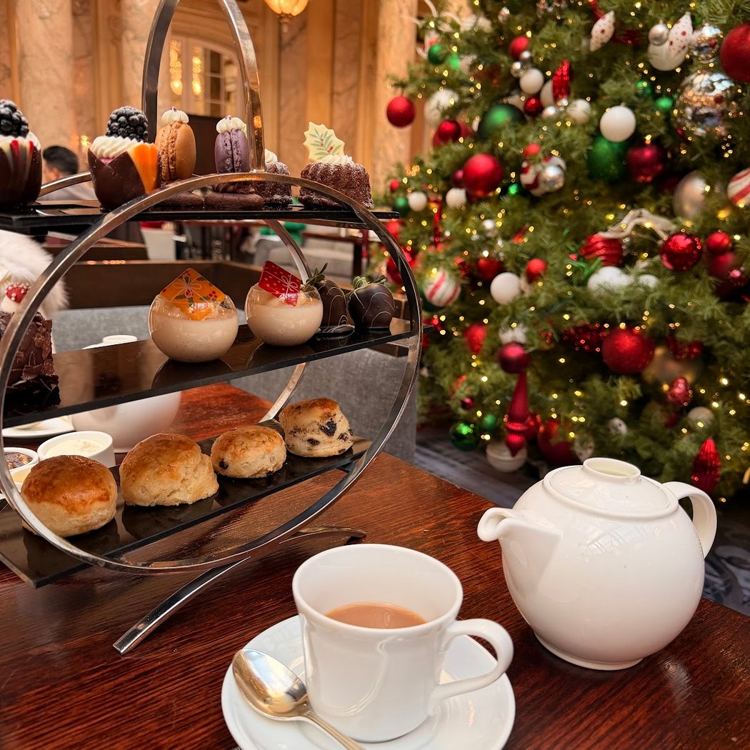 Santa Afternoon Tea 1