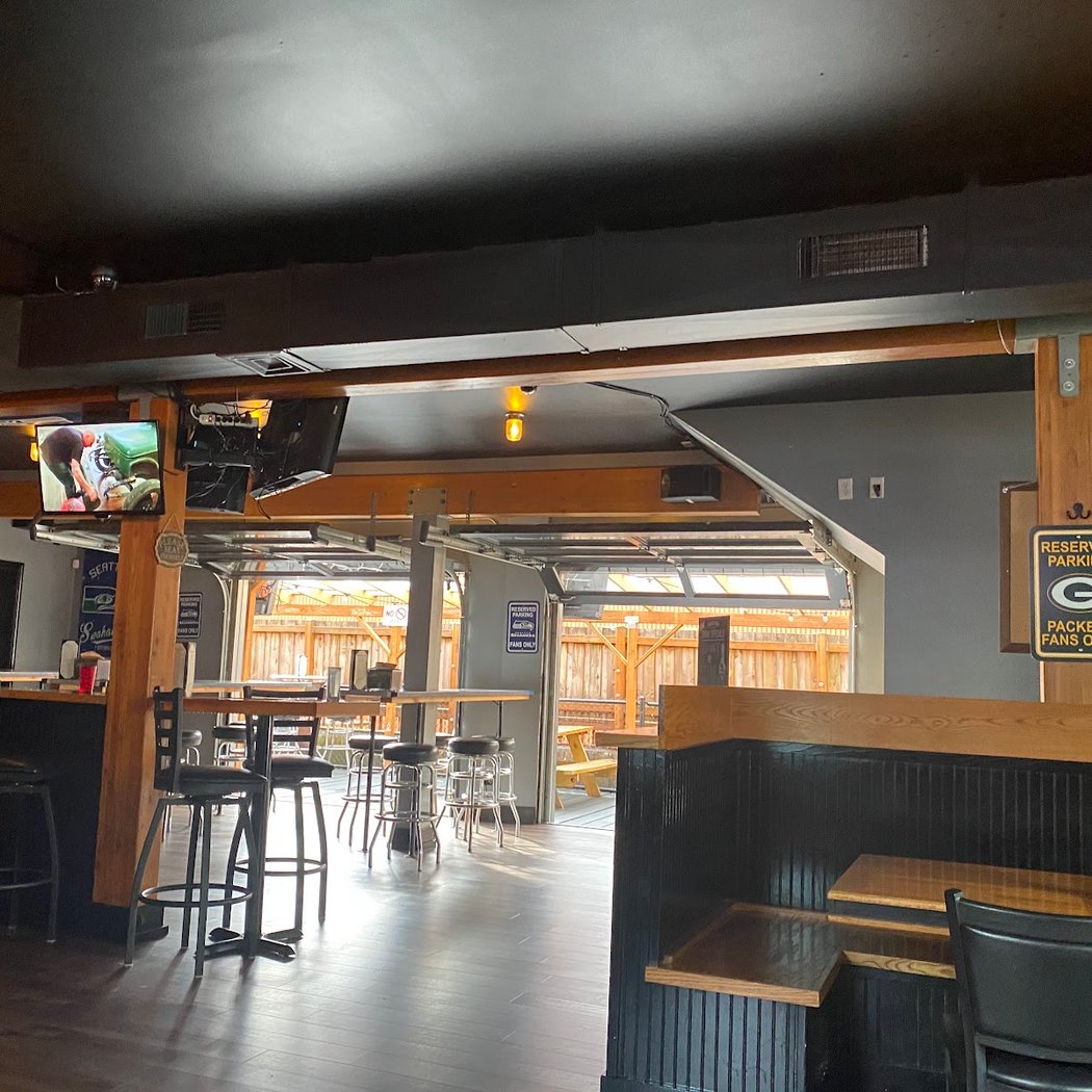 LTD Bar and Grill 3