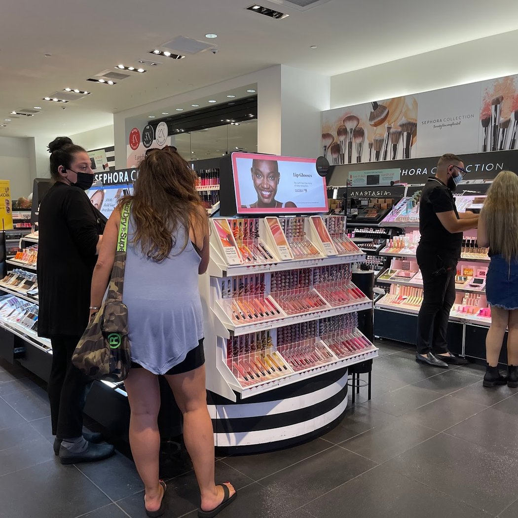 Make Up by Mario at Sephora Roosevelt Field 3