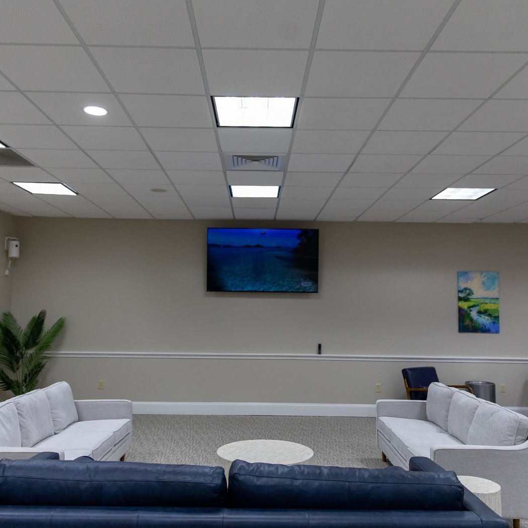 The Pearl Studio Apartment Community 2