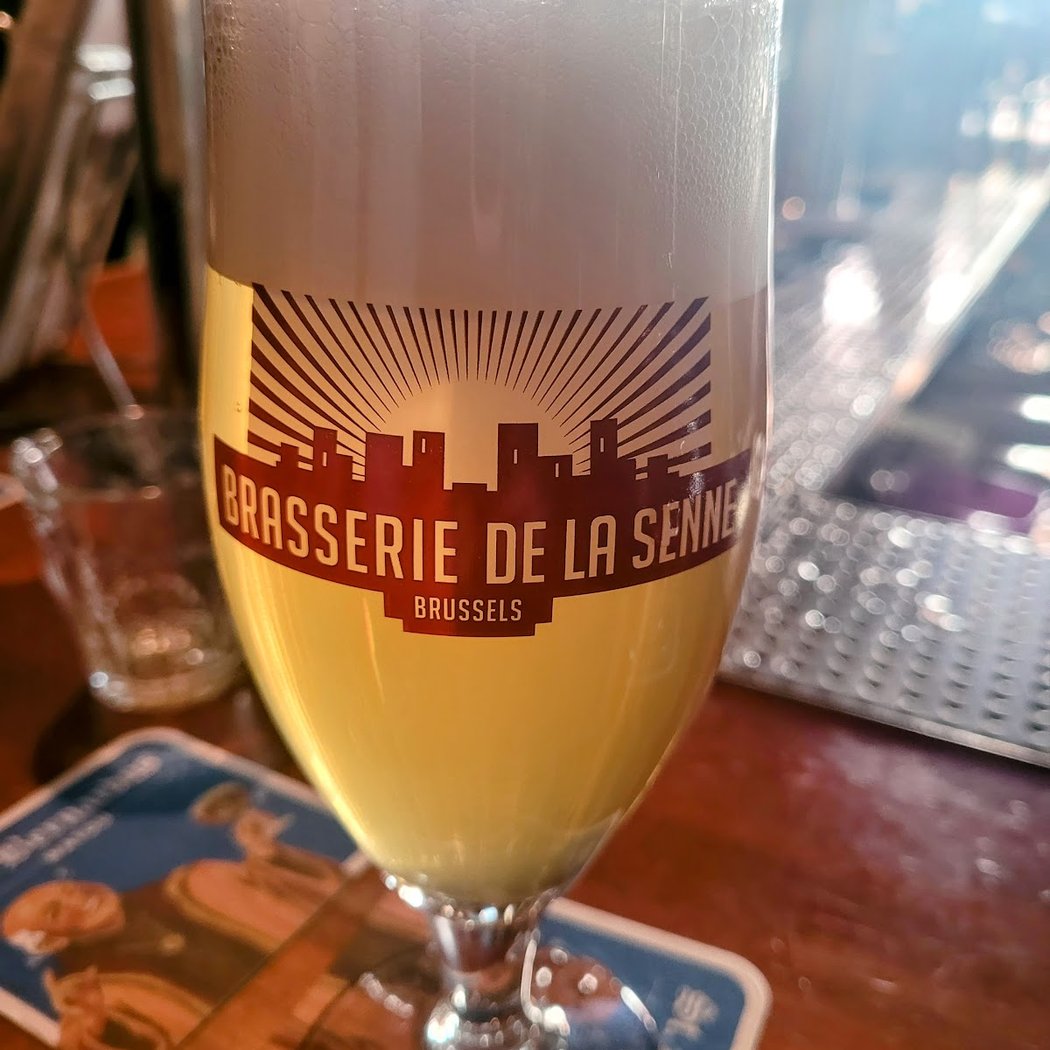 Hopleaf 1