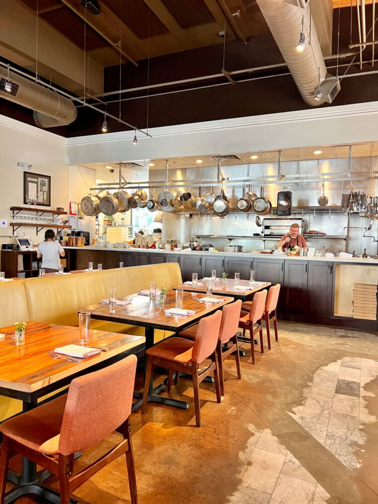 Cole's Chop House 3