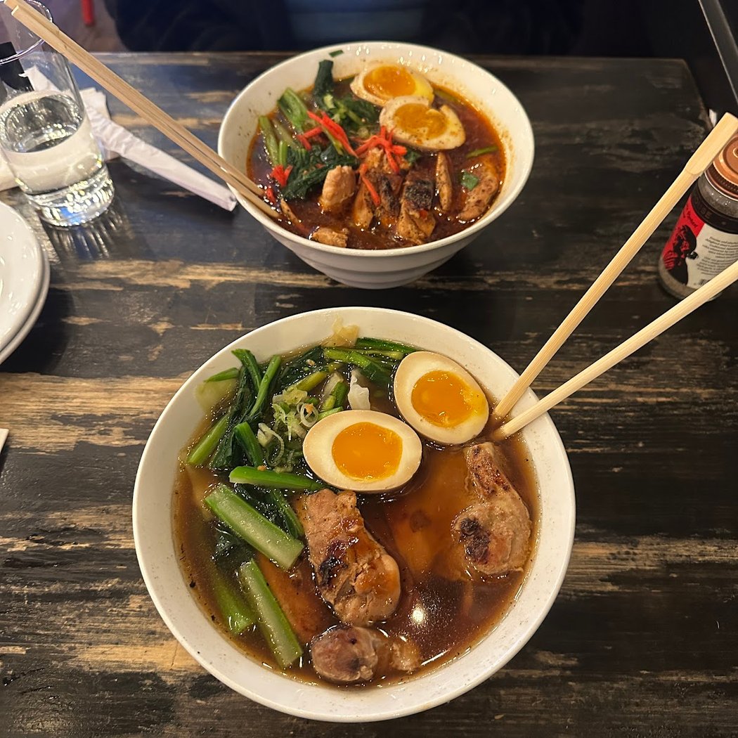 Ani Ramen House 3