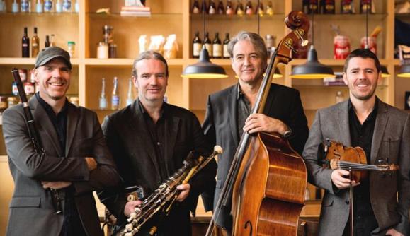 Lúnasa w/ special guests Daoiri Farrell & Cathal Hayden 1