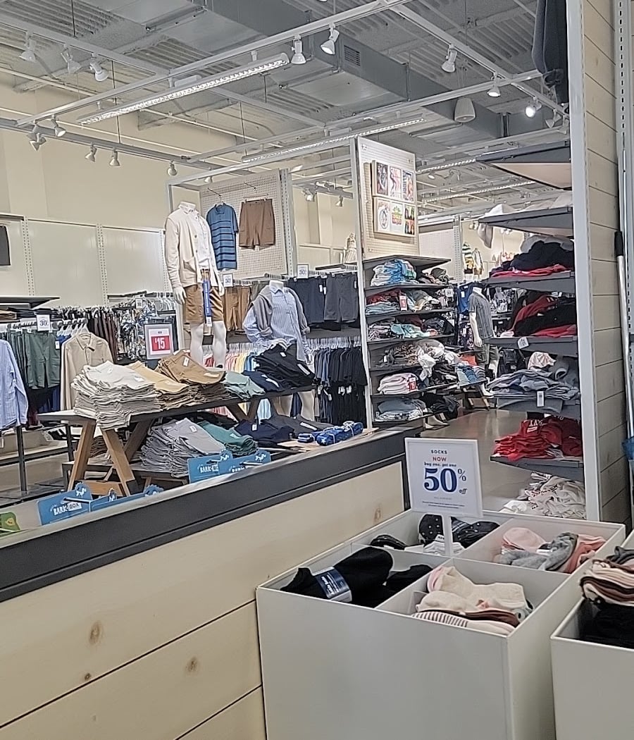 Old Navy 3