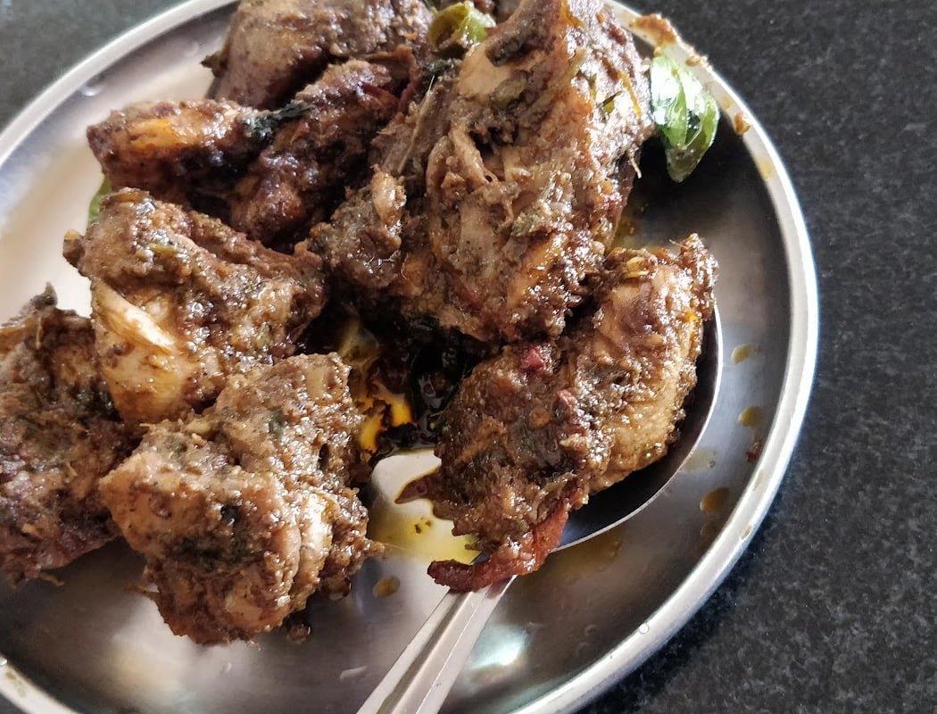 Sapthagiri's Naidu Eating Point 1