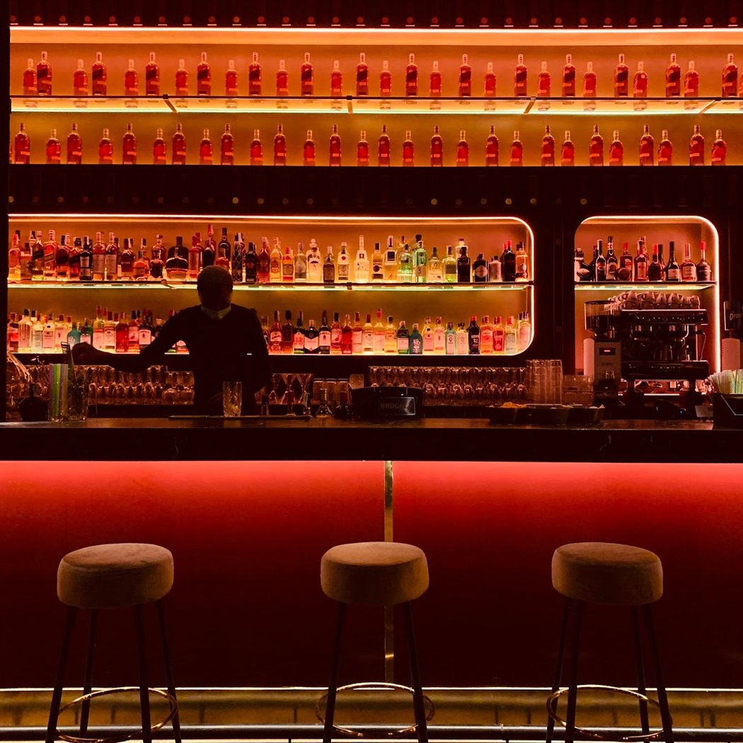 Montana Cocktail bar Sevilla 2